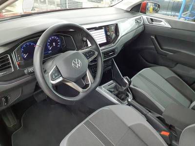 Volkswagen Polo 1.0 TSI DSG STYLE NAVI IQ.LIGHT ACC PDC