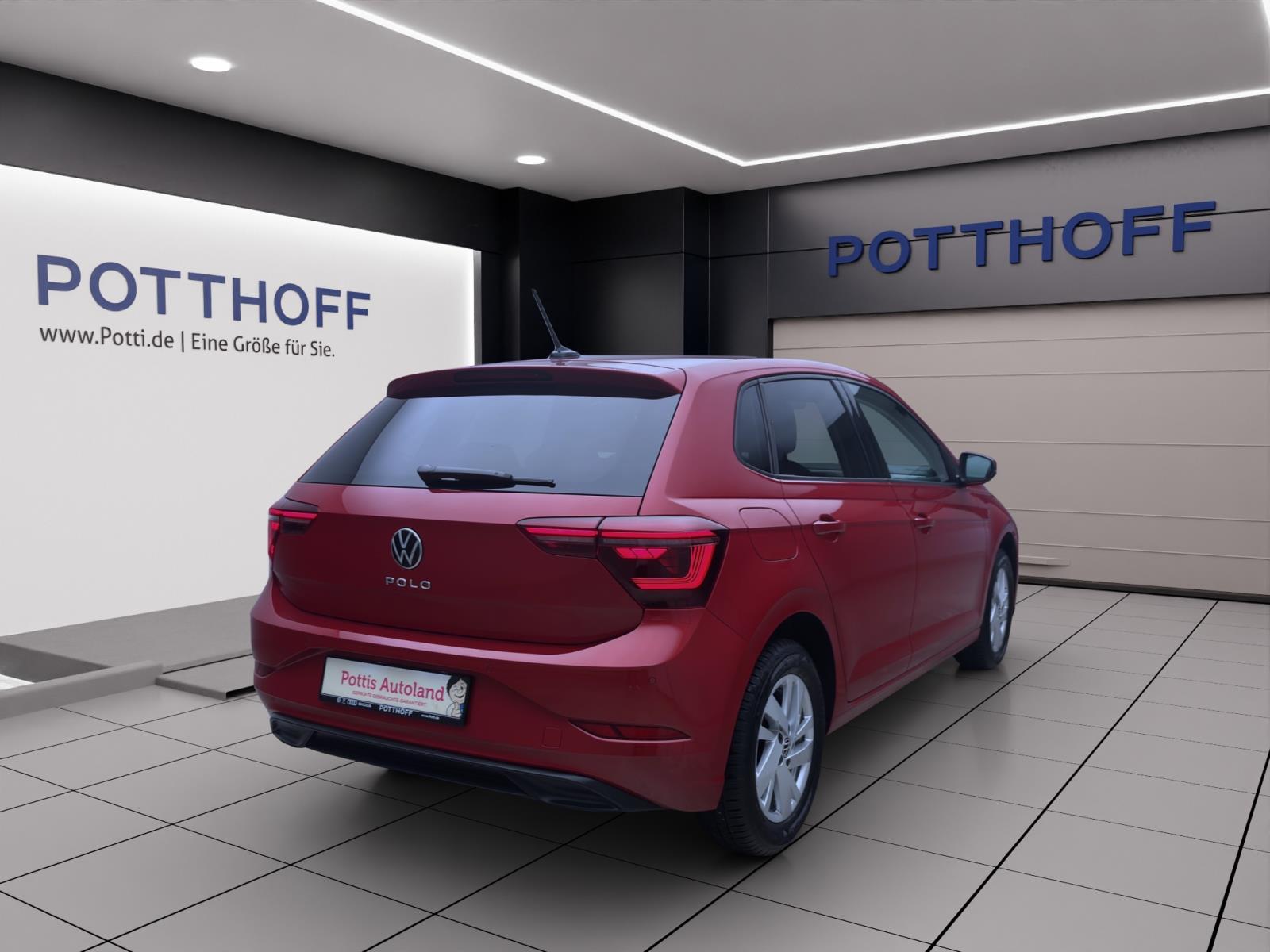 Volkswagen Polo 1.0 TSI DSG STYLE NAVI IQ.LIGHT ACC PDC