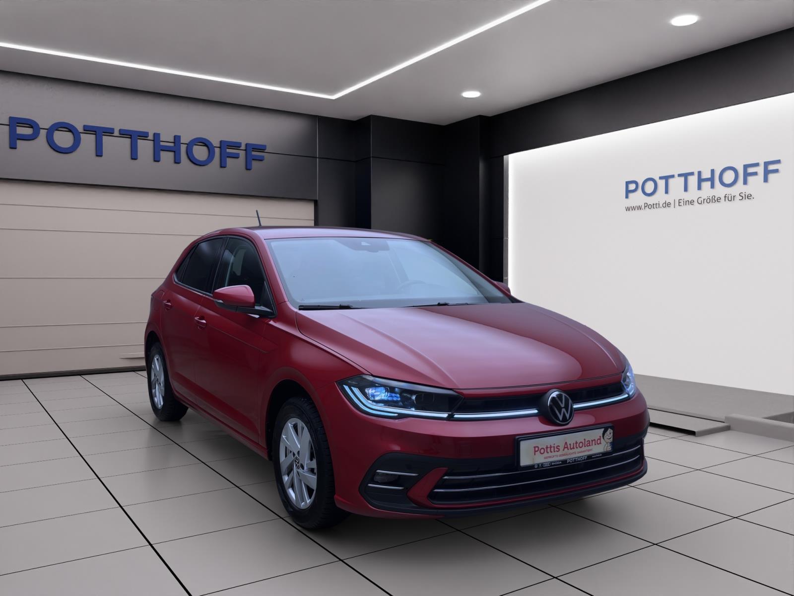 Volkswagen Polo 1.0 TSI DSG STYLE NAVI IQ.LIGHT ACC PDC