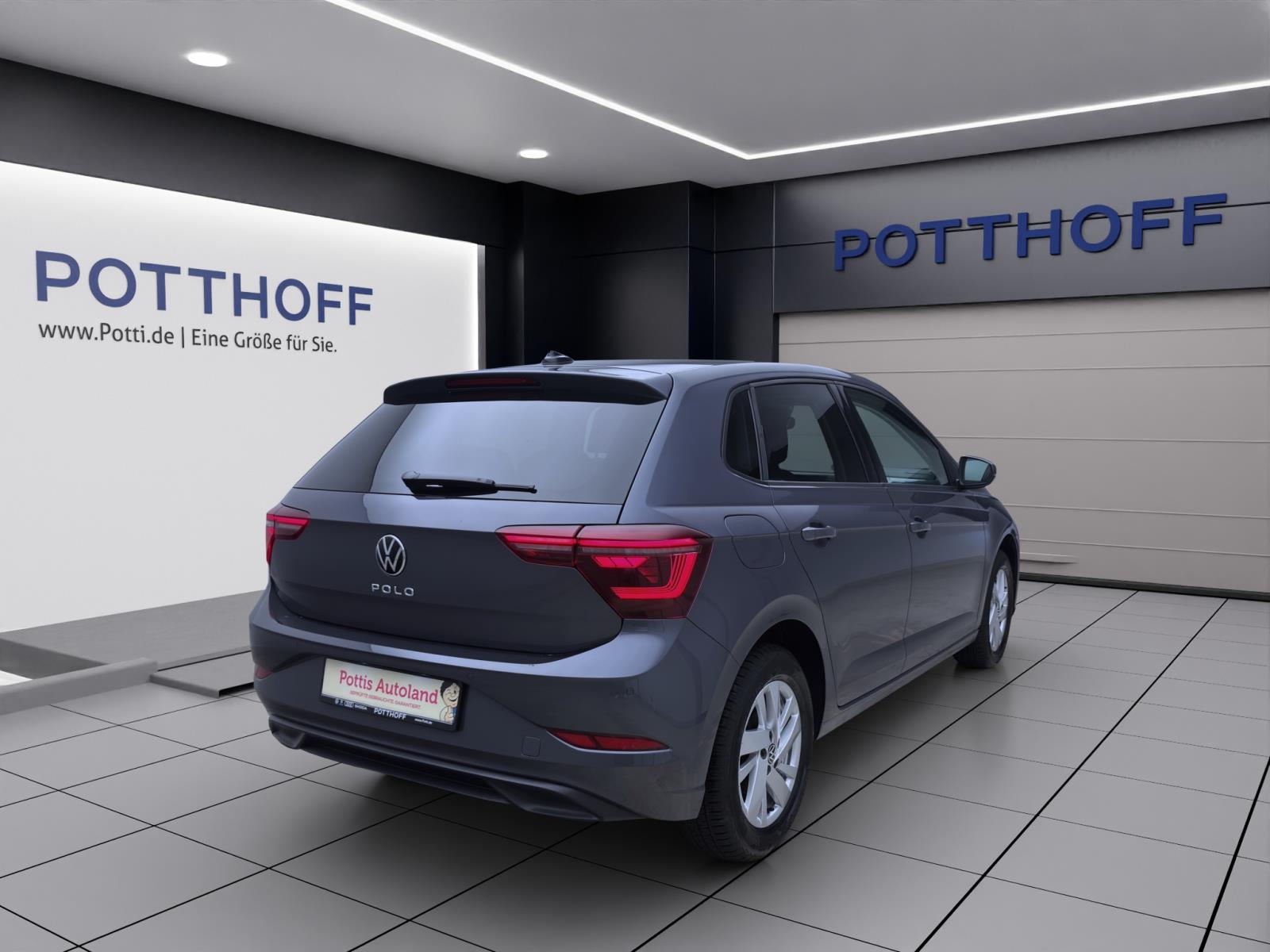 Volkswagen Polo 1.0 TSI DSG STYLE NAVI IQ.LIGHT ACC PDC