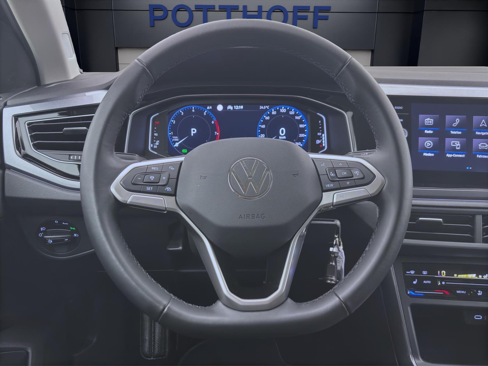 Bild 10: Volkswagen Polo 1.0 TSI DSG STYLE IQ.LIGHT NAVI SITZHZG