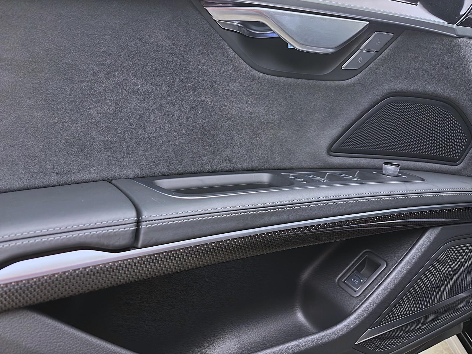 Bild 8: Audi S8 Q STANDHZG PANO HD-MATRIX B&O NAVI