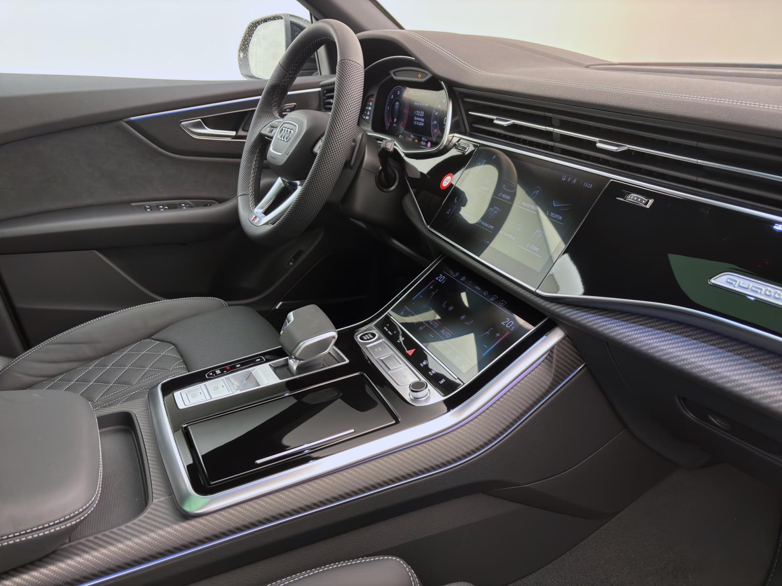 Audi Q8 50 TDI Q PANO MATRIX STANDHZG AHK