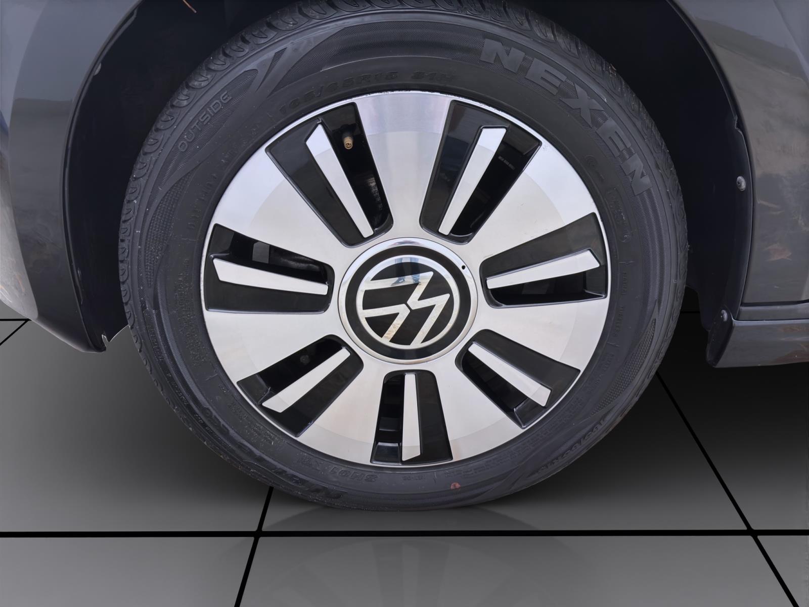 Bild 7: Volkswagen e-up! UNITED KLIMA SITZHZG LED