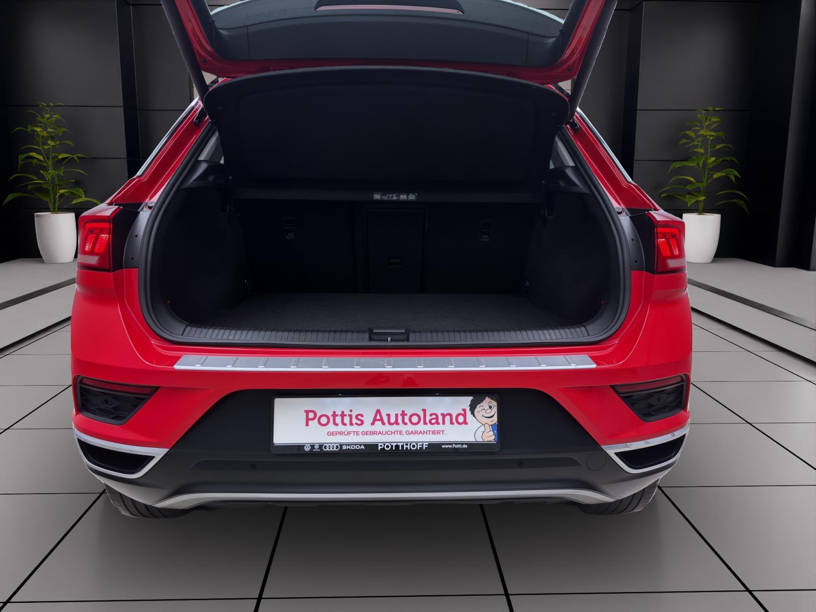 Volkswagen T-Roc 1.5 TSI DSG ACTIVE NAVI AHK KAMERA PDC