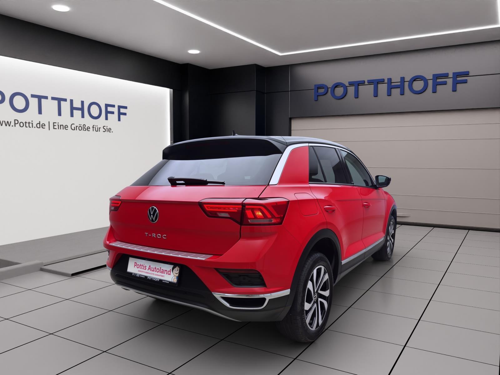 Volkswagen T-Roc 1.5 TSI DSG ACTIVE NAVI AHK KAMERA PDC