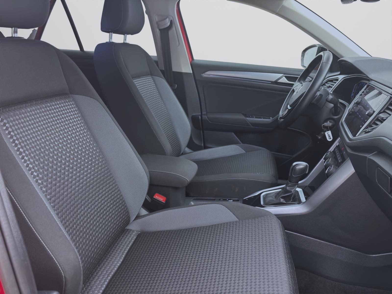 Volkswagen T-Roc 1.5 TSI DSG ACTIVE NAVI AHK KAMERA PDC