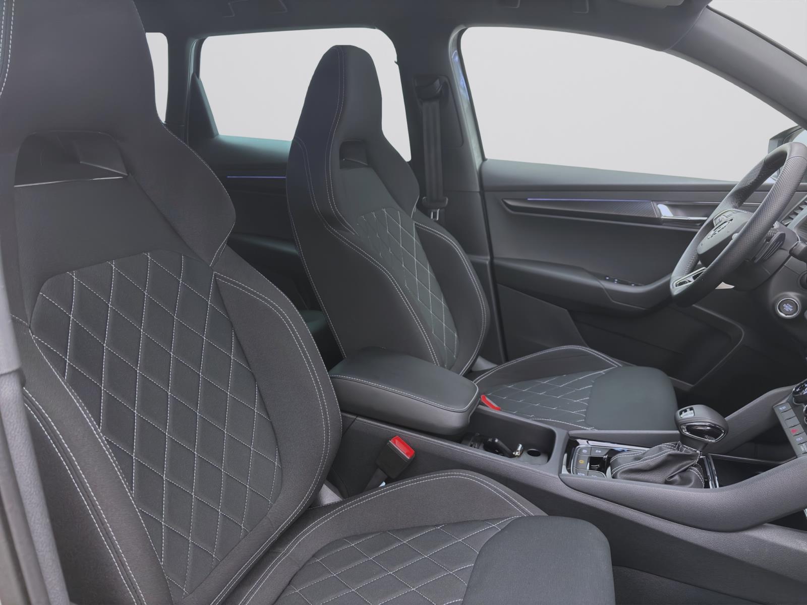 Bild 14: Skoda Karoq 2.0 TSI DSG 4x4 SPORTLINE MATRIX SITZHZG KLIMA