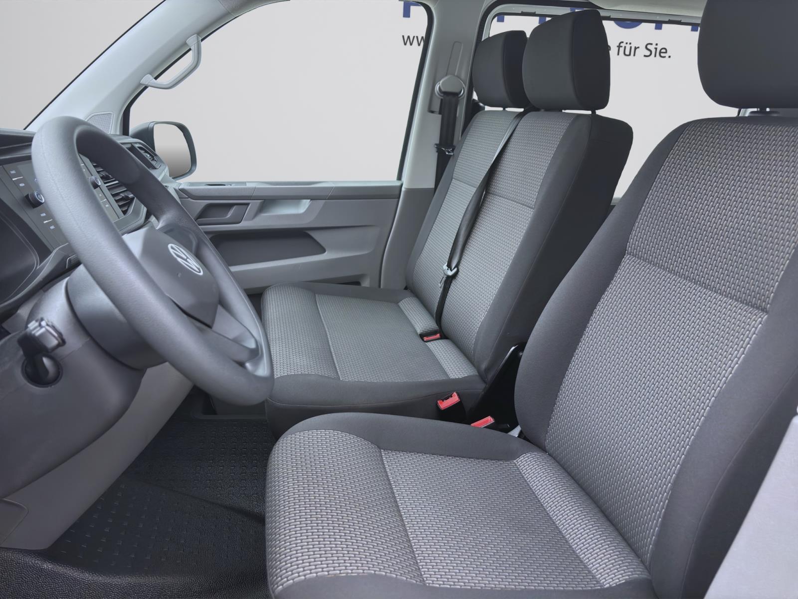 Bild 8: Volkswagen T6.1 Transporter Kombi 2.0 TDI 9-SITZER NAVI PDC DAB+