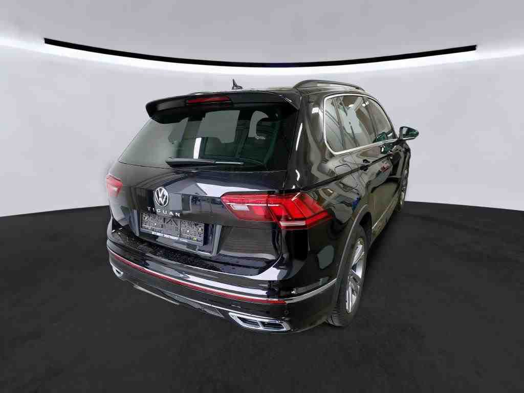 Volkswagen Tiguan 1.5 TSI DSG R-LINE NAVI MATRIX KAMERA PDC