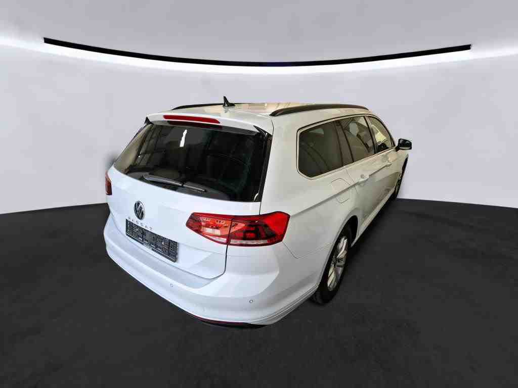 Volkswagen Passat Variant 2.0 TDI DSG BUSINESS NAVI KAMERA PDC LED