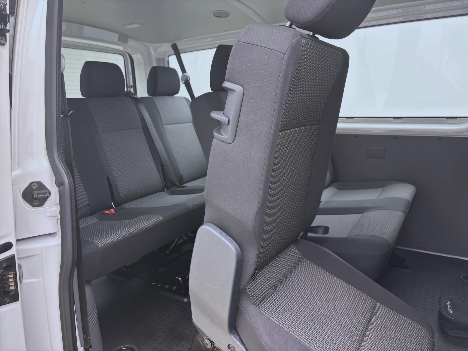 Bild 17: Volkswagen T6.1 Transporter Kombi 2.0 TDI 9-SITZER NAVI BLUETOOTH KLIMA