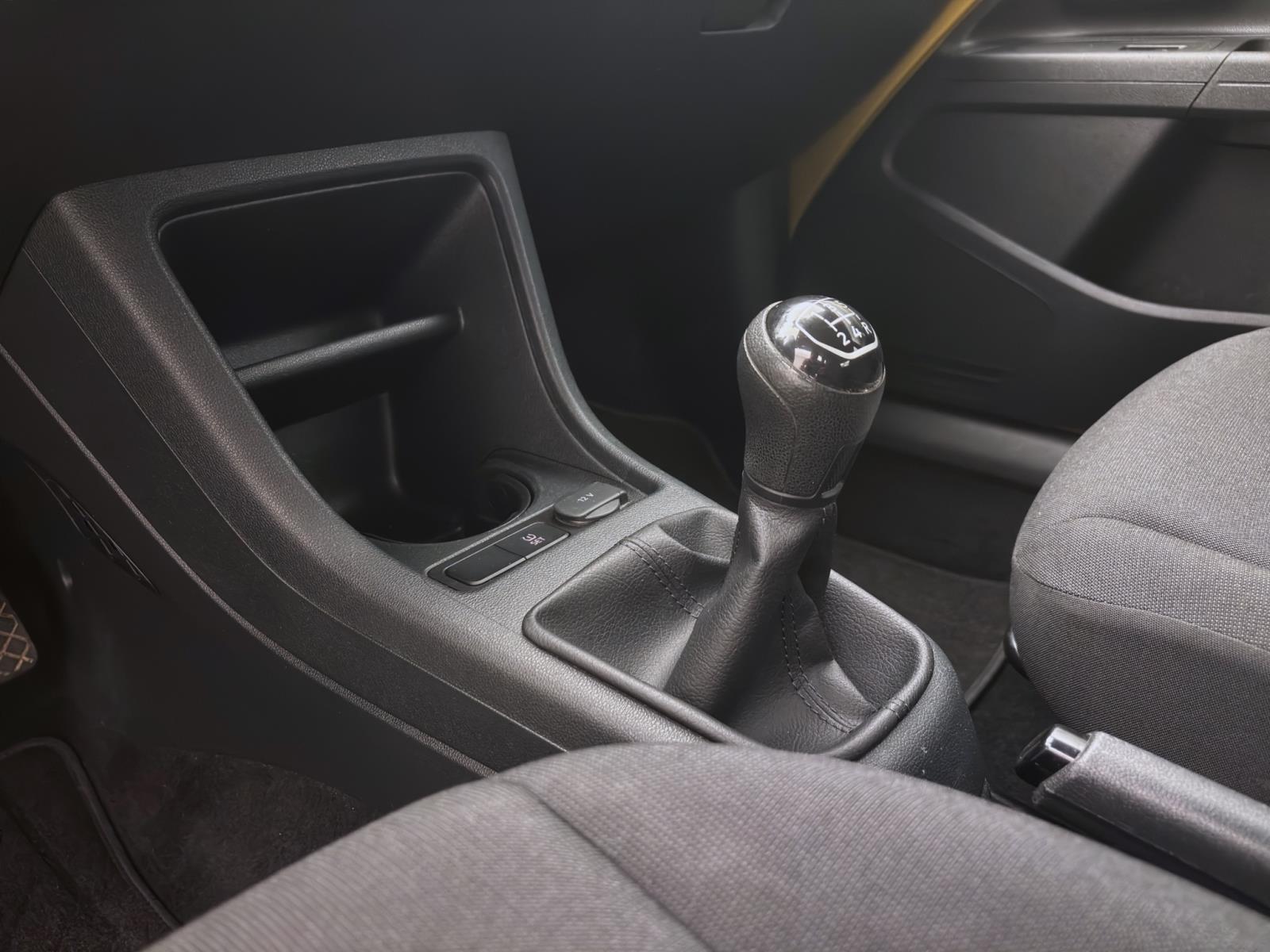 Bild 13: Volkswagen up! 1.0 MPI MOVE UP! KAMERA KLIMA PDC SITZHZG