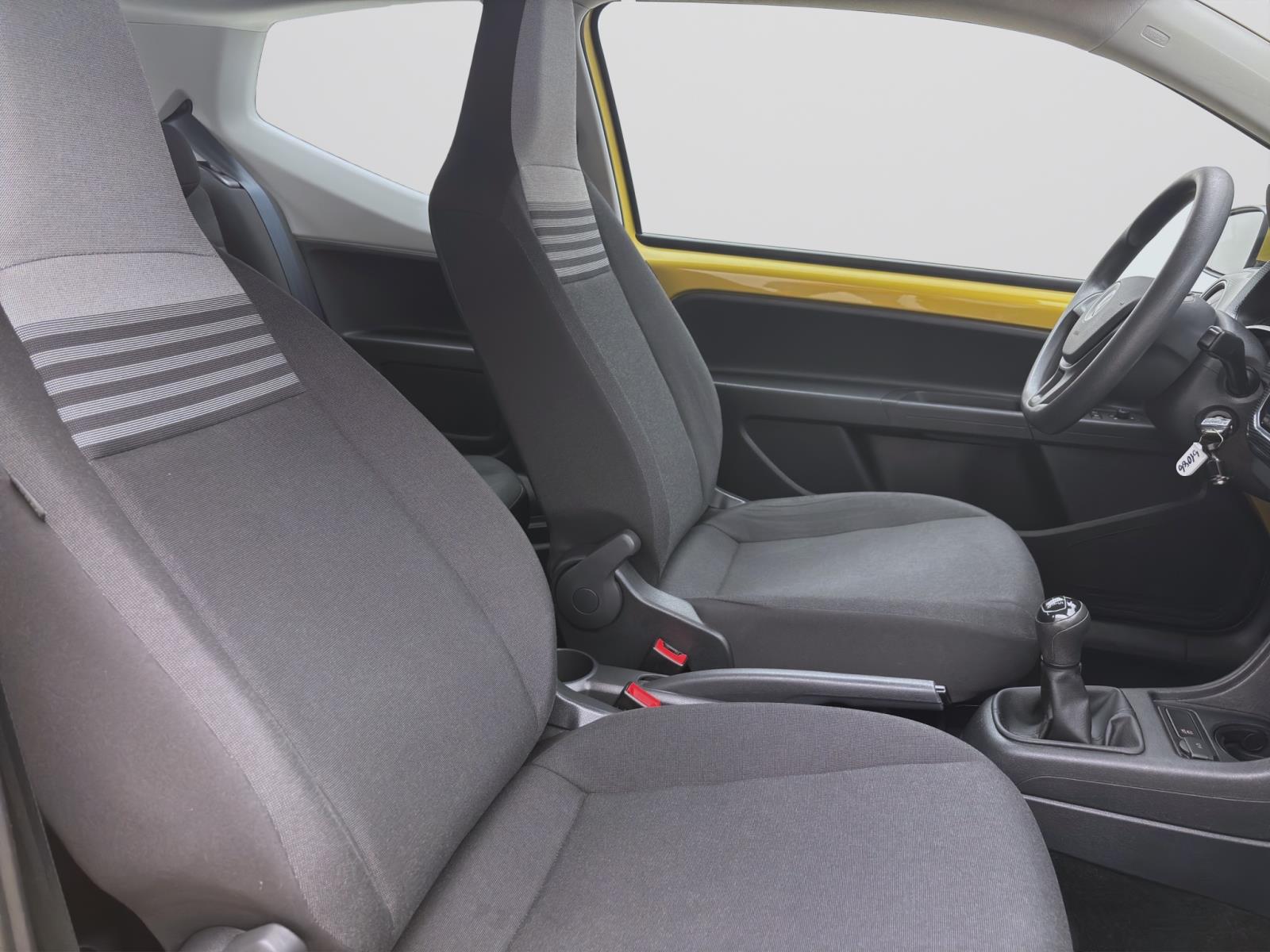 Bild 16: Volkswagen up! 1.0 MPI MOVE UP! KAMERA KLIMA PDC SITZHZG