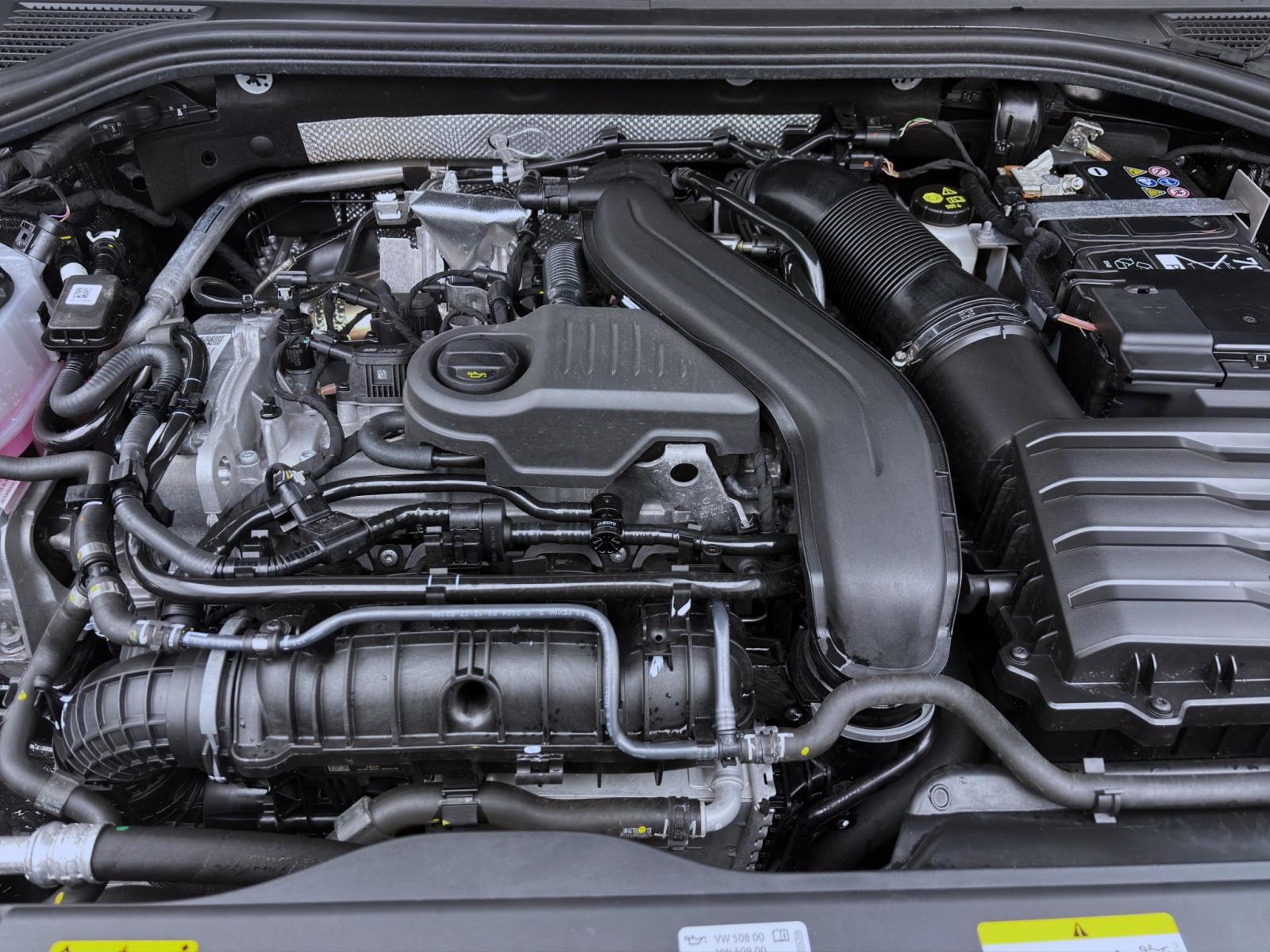 Bild 16: Volkswagen Passat Variant 1.5 eTSI DSG BUSINESS NAVI AHK KAMERA PDC