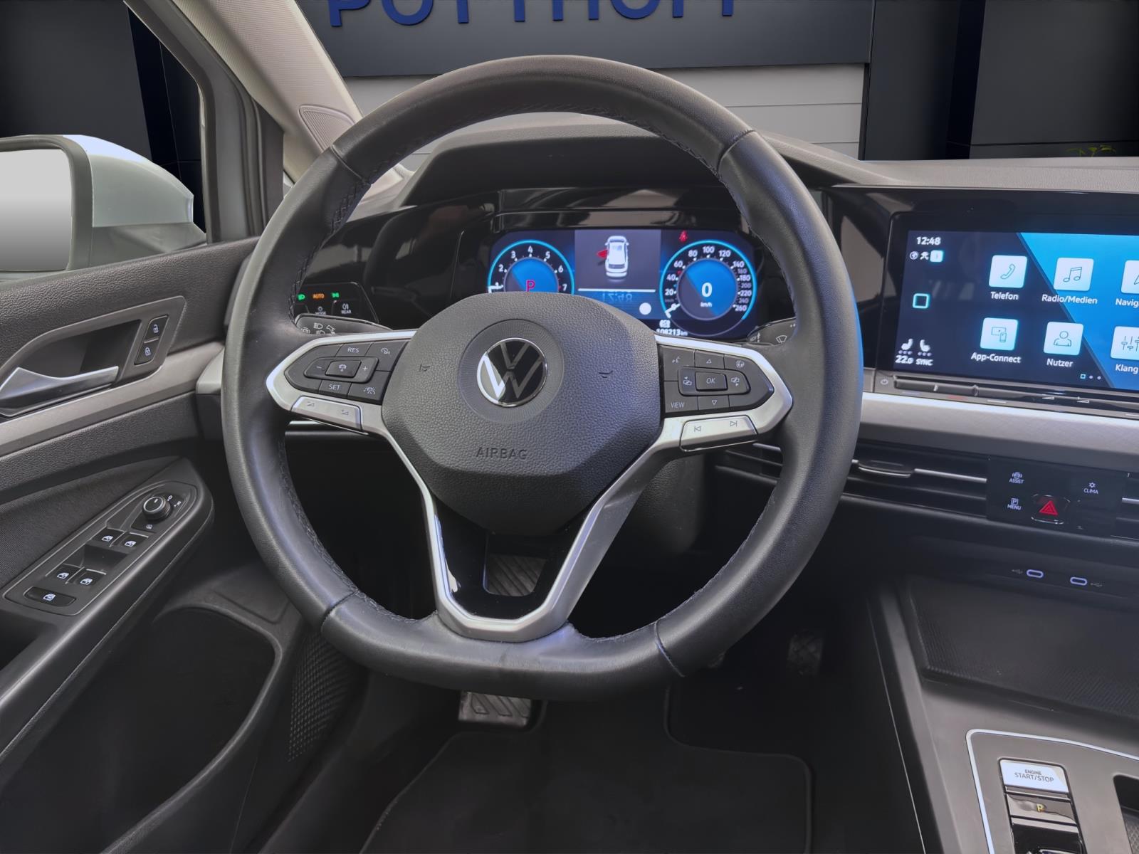Bild 10: Volkswagen Golf Variant 1.5 eTSI DSG LIFE NAVI PDC LED LM16