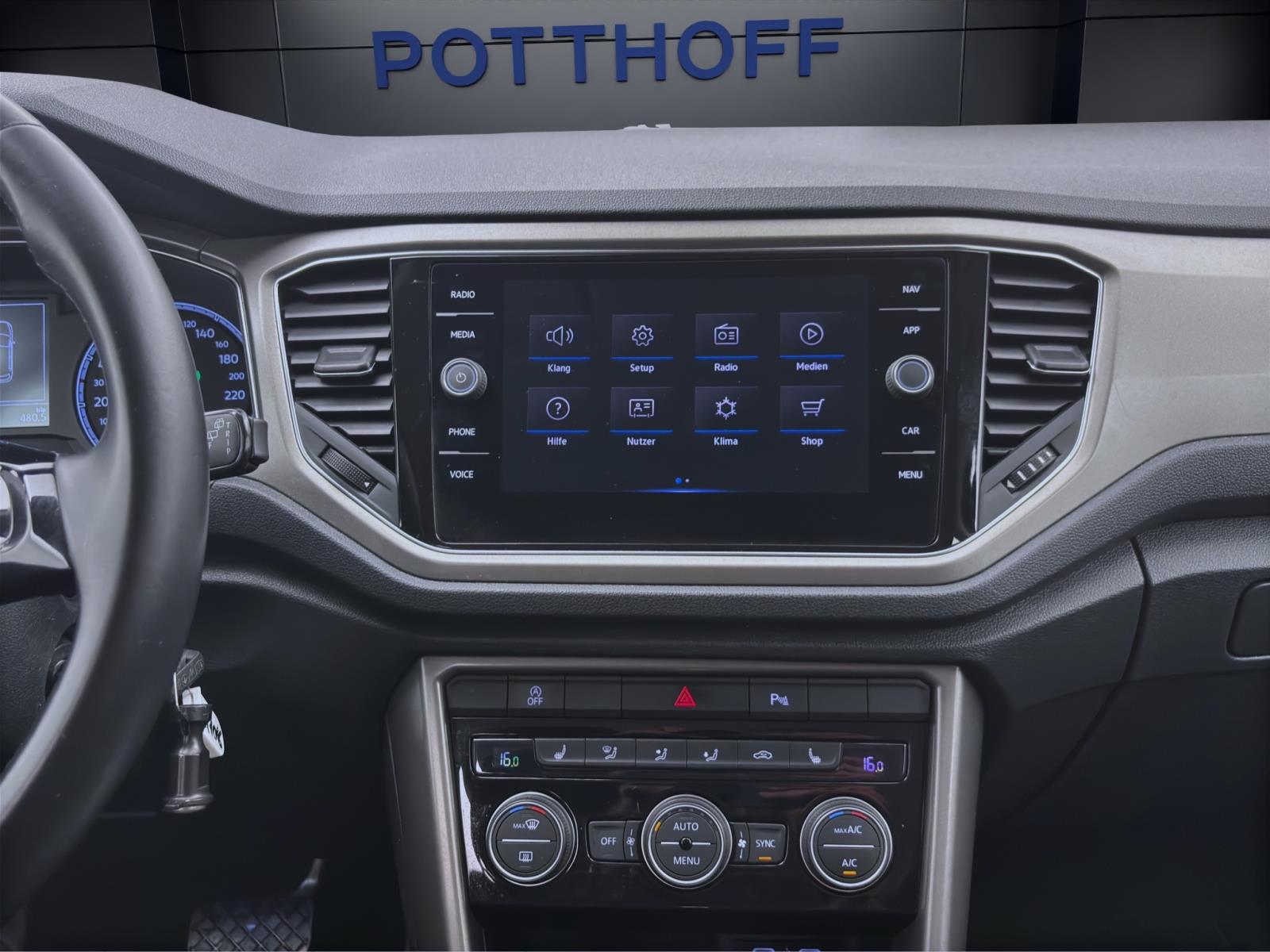 Bild 12: Volkswagen T-Roc 2.0 TDI DSG STYLE NAVI KLIMA PDC SITZHZG