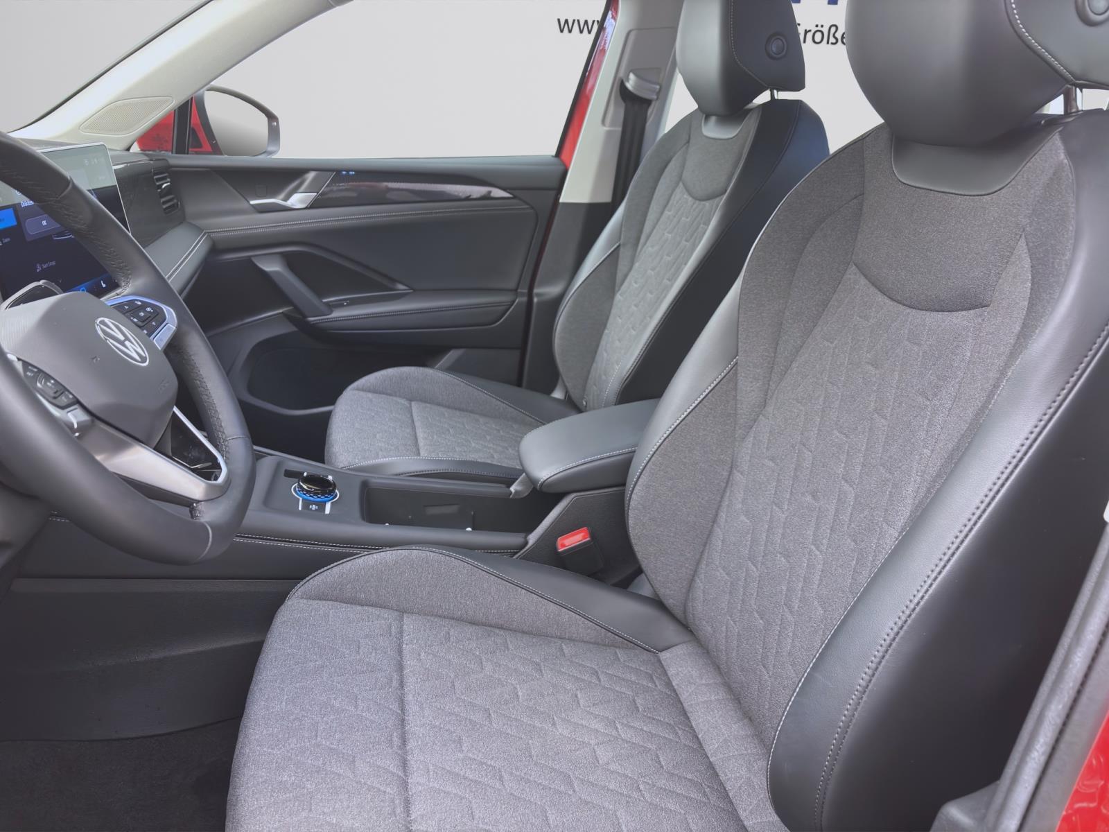 Bild 8: Volkswagen Tiguan 1.5 eTSI DSG LIFE STDHZG KAMERA AHK PDC