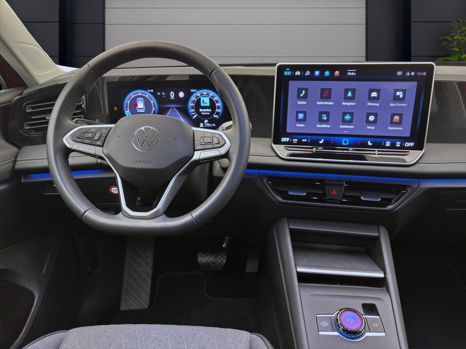 Bild 11: Volkswagen Tiguan 1.5 eTSI DSG LIFE STDHZG KAMERA AHK PDC