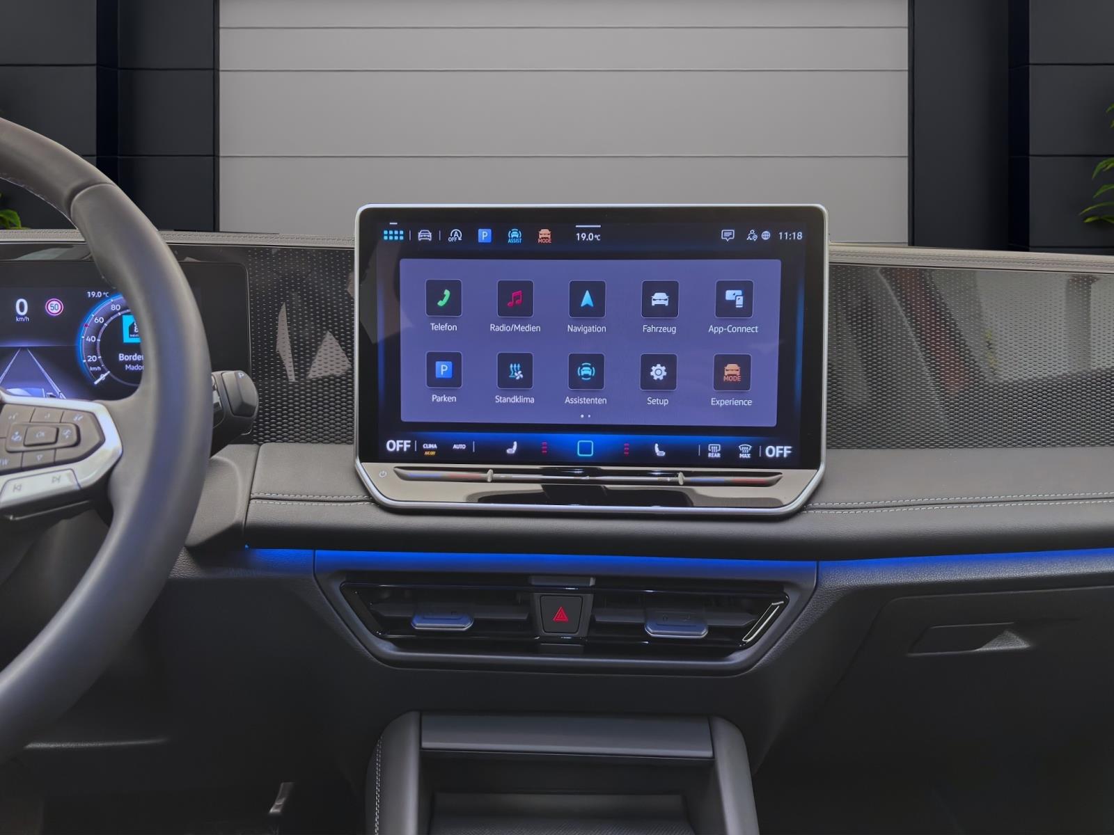 Bild 12: Volkswagen Tiguan 1.5 eTSI DSG LIFE STDHZG KAMERA AHK PDC