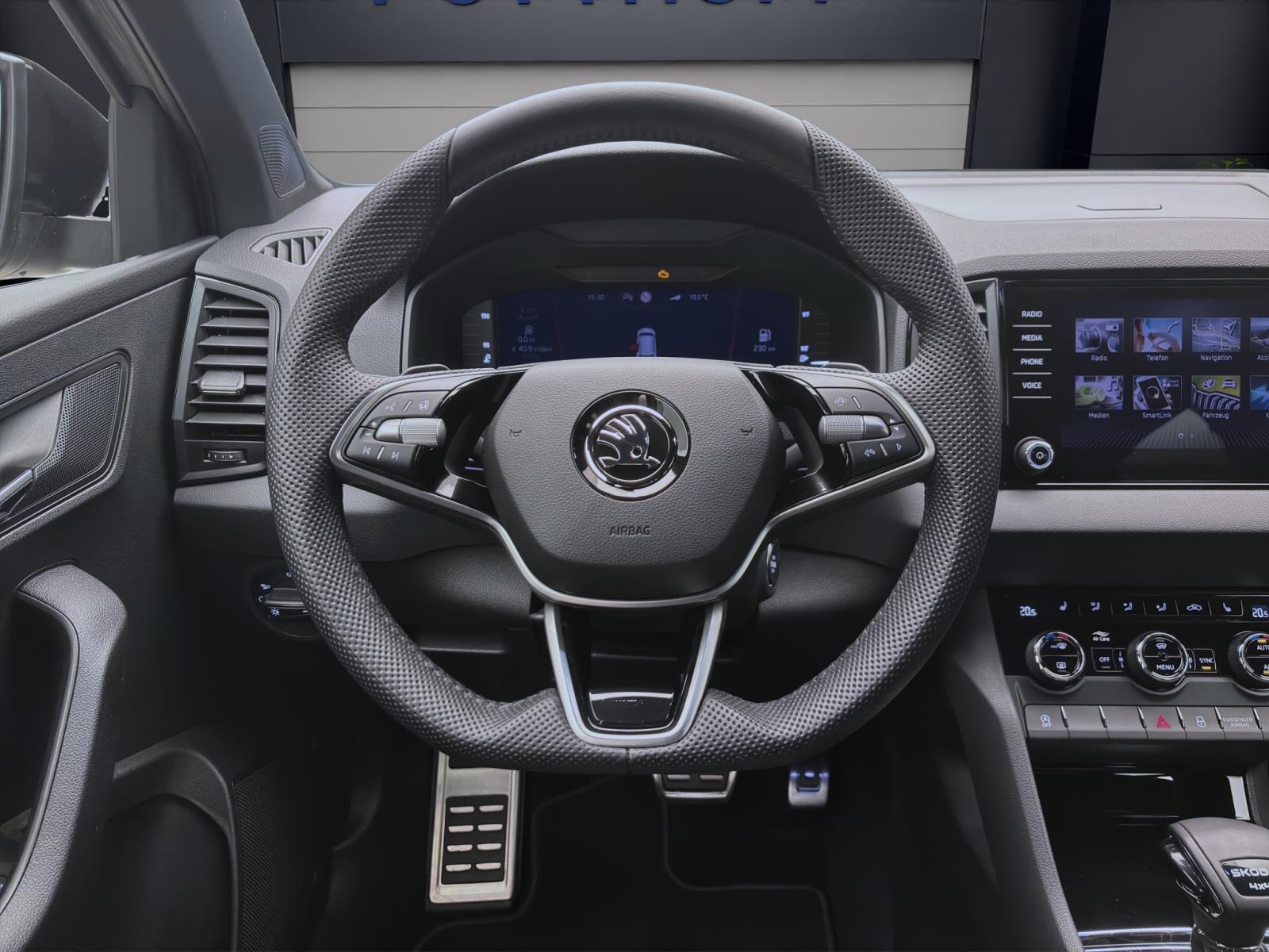 Skoda Karoq 2.0 TSI DSG 4x4 SPORTLINE MATRIX SITZHZG DAB+ KLIMA