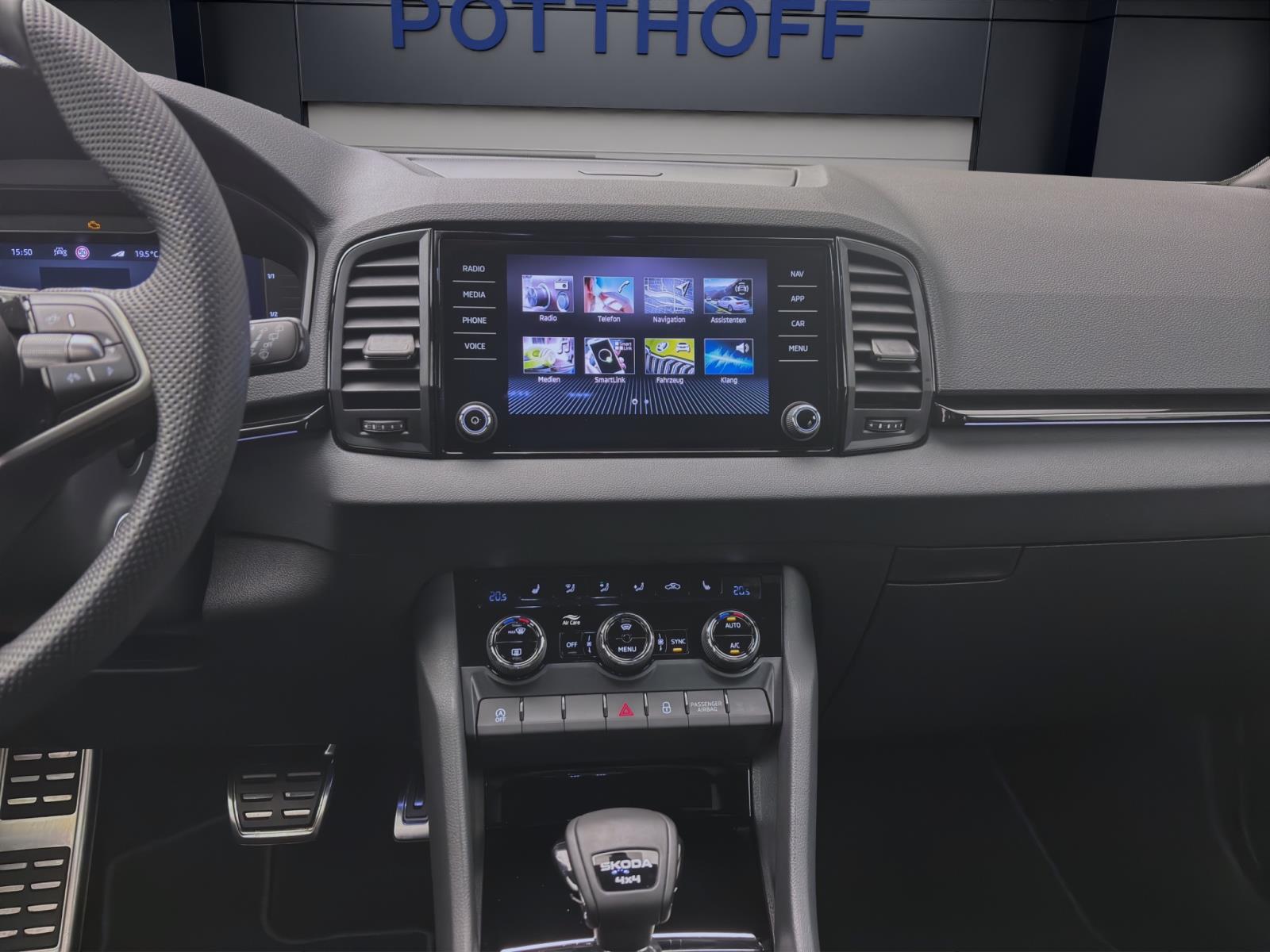 Skoda Karoq 2.0 TSI DSG 4x4 SPORTLINE MATRIX SITZHZG DAB+ KLIMA