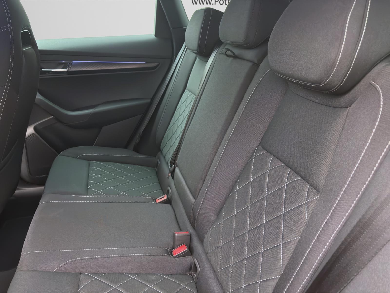 Skoda Karoq 2.0 TSI DSG 4x4 SPORTLINE MATRIX SITZHZG DAB+ KLIMA