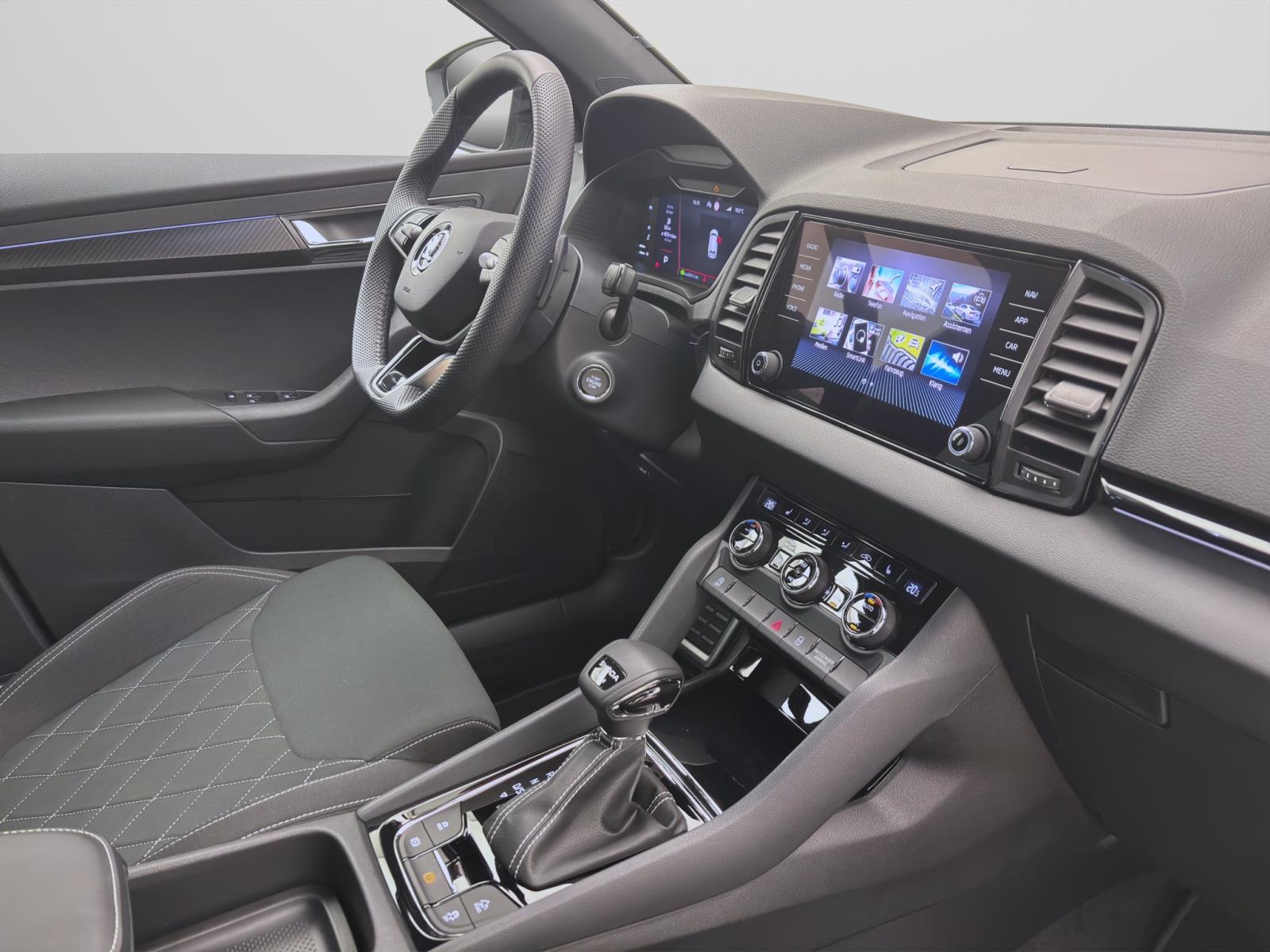 Skoda Karoq 2.0 TSI DSG 4x4 SPORTLINE MATRIX SITZHZG DAB+ KLIMA