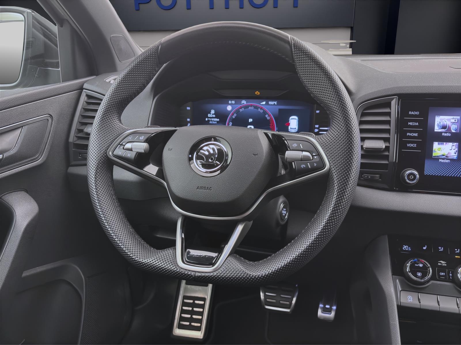 Bild 10: Skoda Karoq 2.0 TSI DSG 4x4 SPORTLINE MATRIX PDC KLIMA SITZHZG