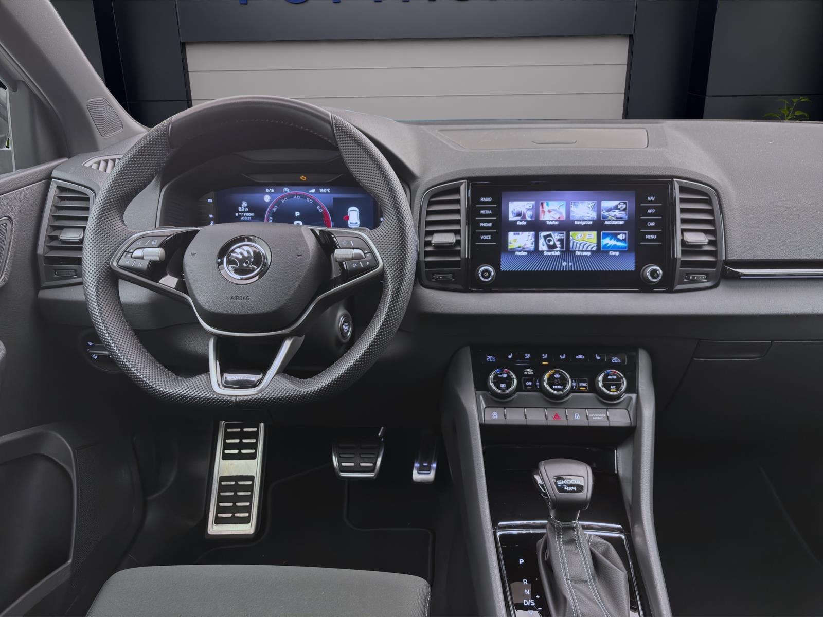 Bild 11: Skoda Karoq 2.0 TSI DSG 4x4 SPORTLINE MATRIX PDC KLIMA SITZHZG