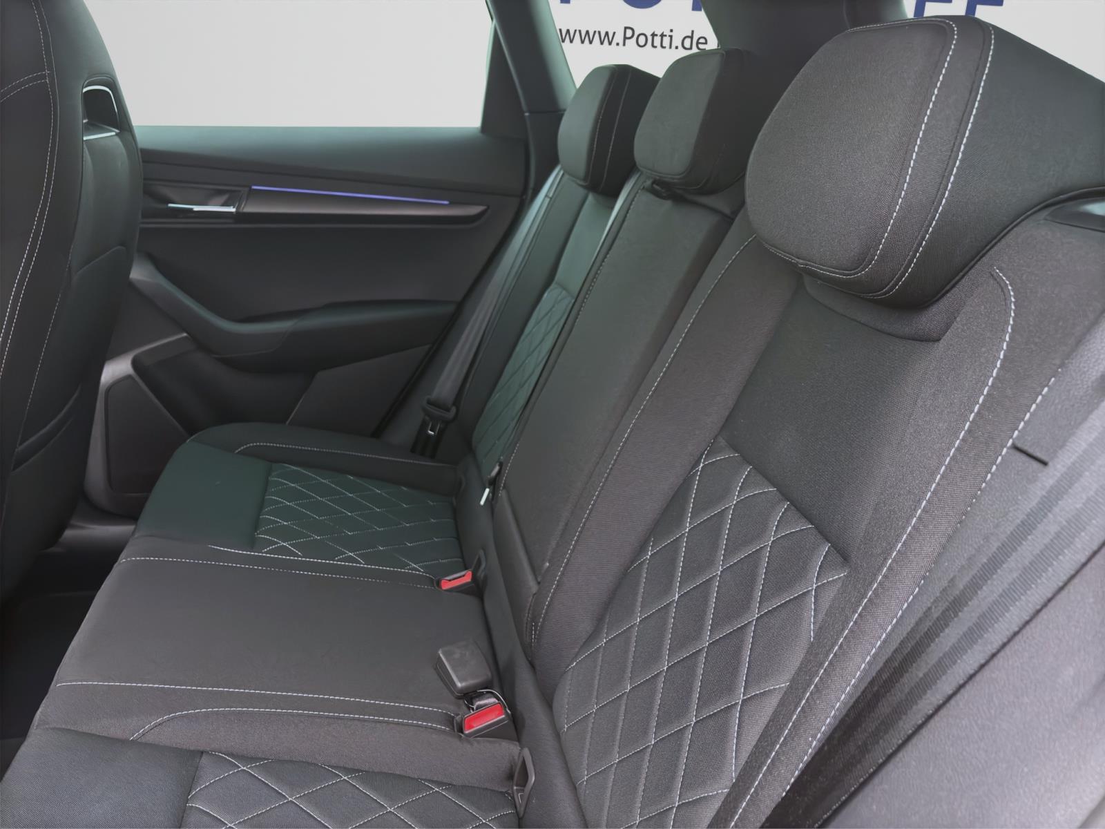Bild 13: Skoda Karoq 2.0 TSI DSG 4x4 SPORTLINE MATRIX PDC KLIMA SITZHZG