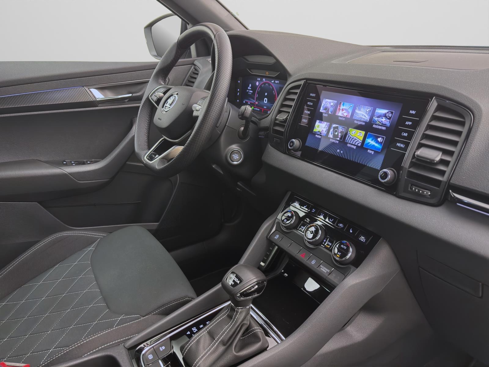 Bild 15: Skoda Karoq 2.0 TSI DSG 4x4 SPORTLINE MATRIX PDC KLIMA SITZHZG