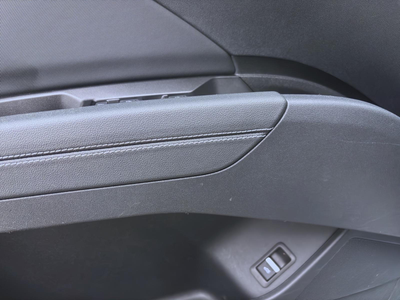 Bild 9: Audi Q4 e-tron Sportback 35 ADVANCED PDC SITZHZG KLIMA LED