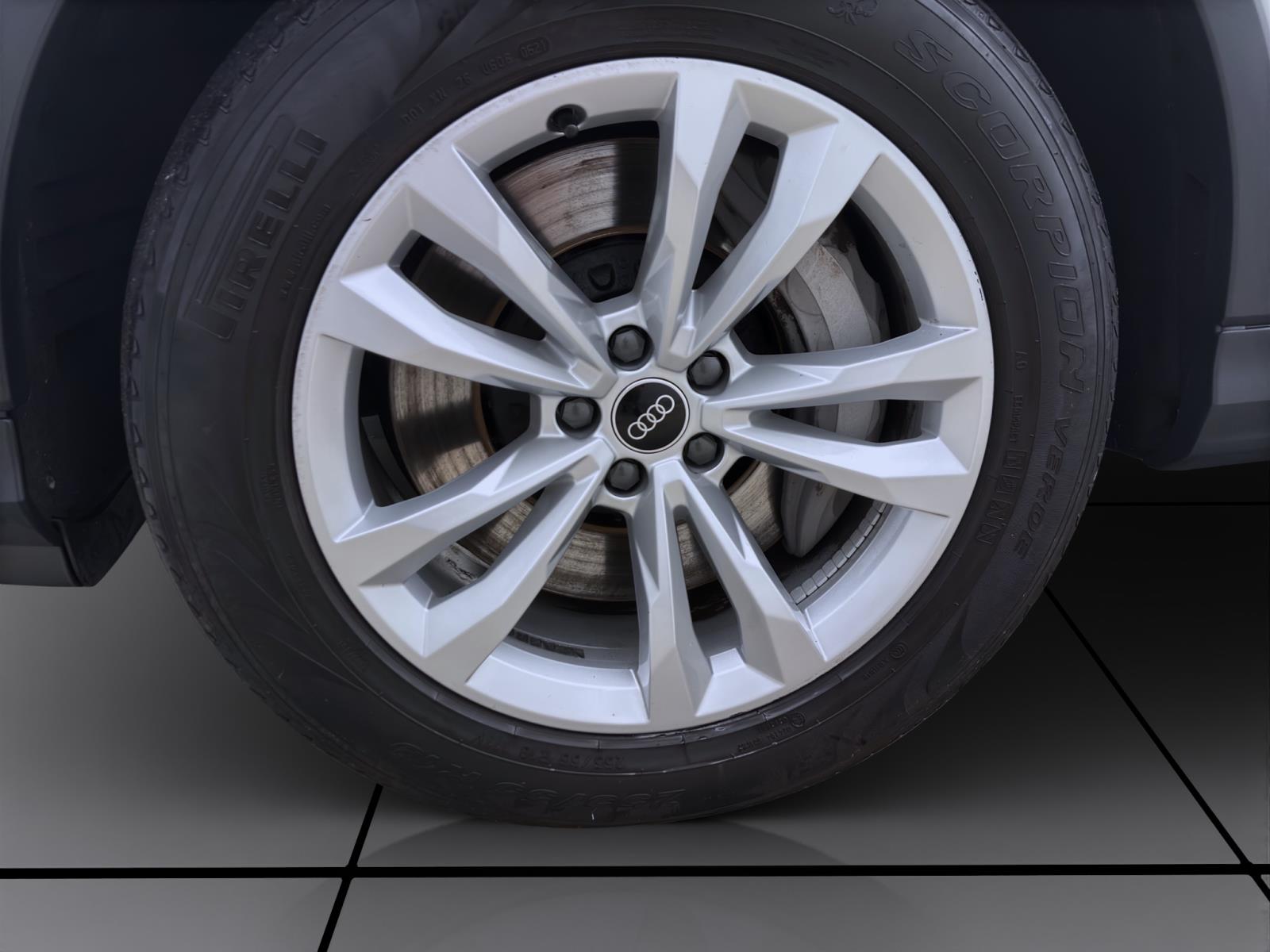 Bild 7: Audi Q7 55 TFSIe Q NAVI PDC KAMERA SITZHZG
