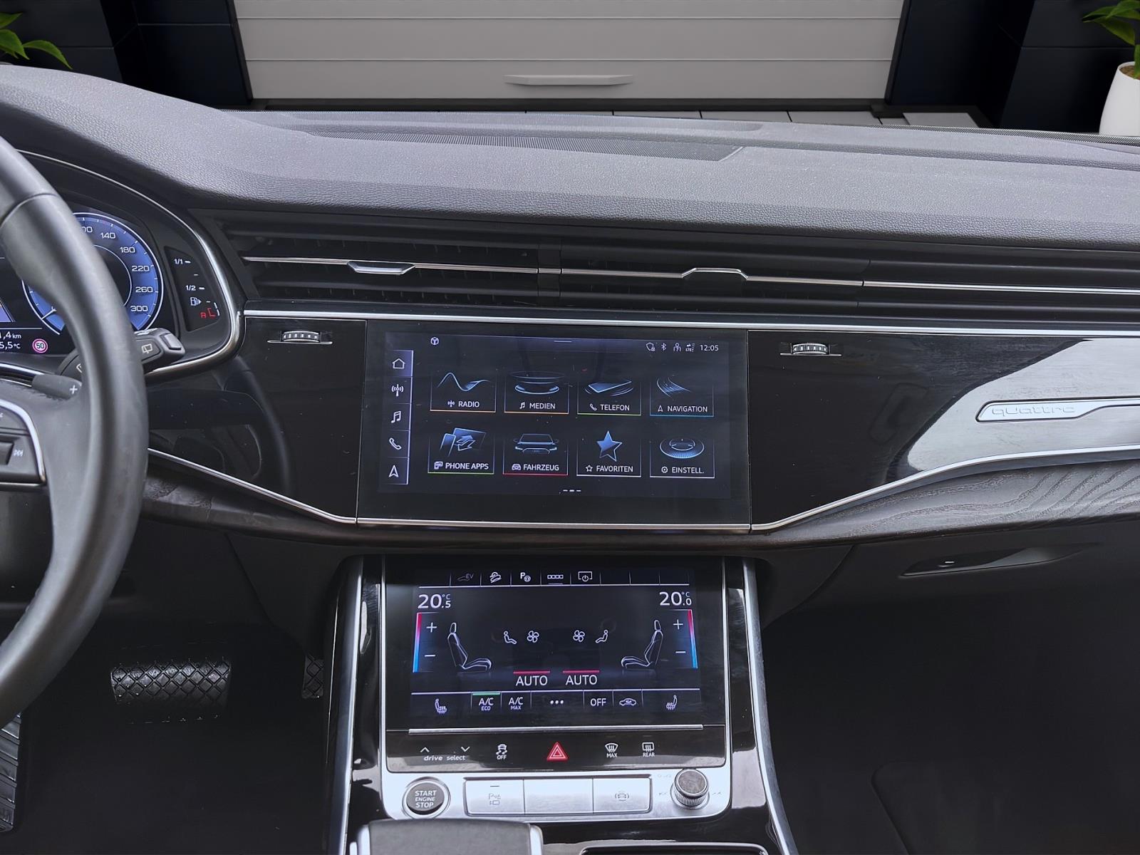 Bild 12: Audi Q7 55 TFSIe Q NAVI PDC KAMERA SITZHZG