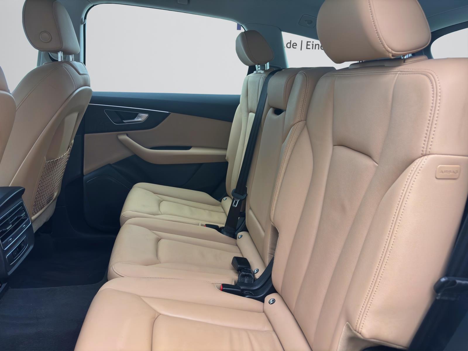 Bild 13: Audi Q7 55 TFSIe Q NAVI PDC KAMERA SITZHZG