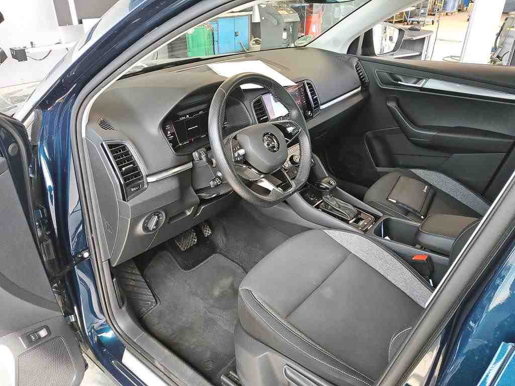 Skoda Karoq 1.5 TSI DSG DRIVE 125 AHK NAVI KAMERA LED
