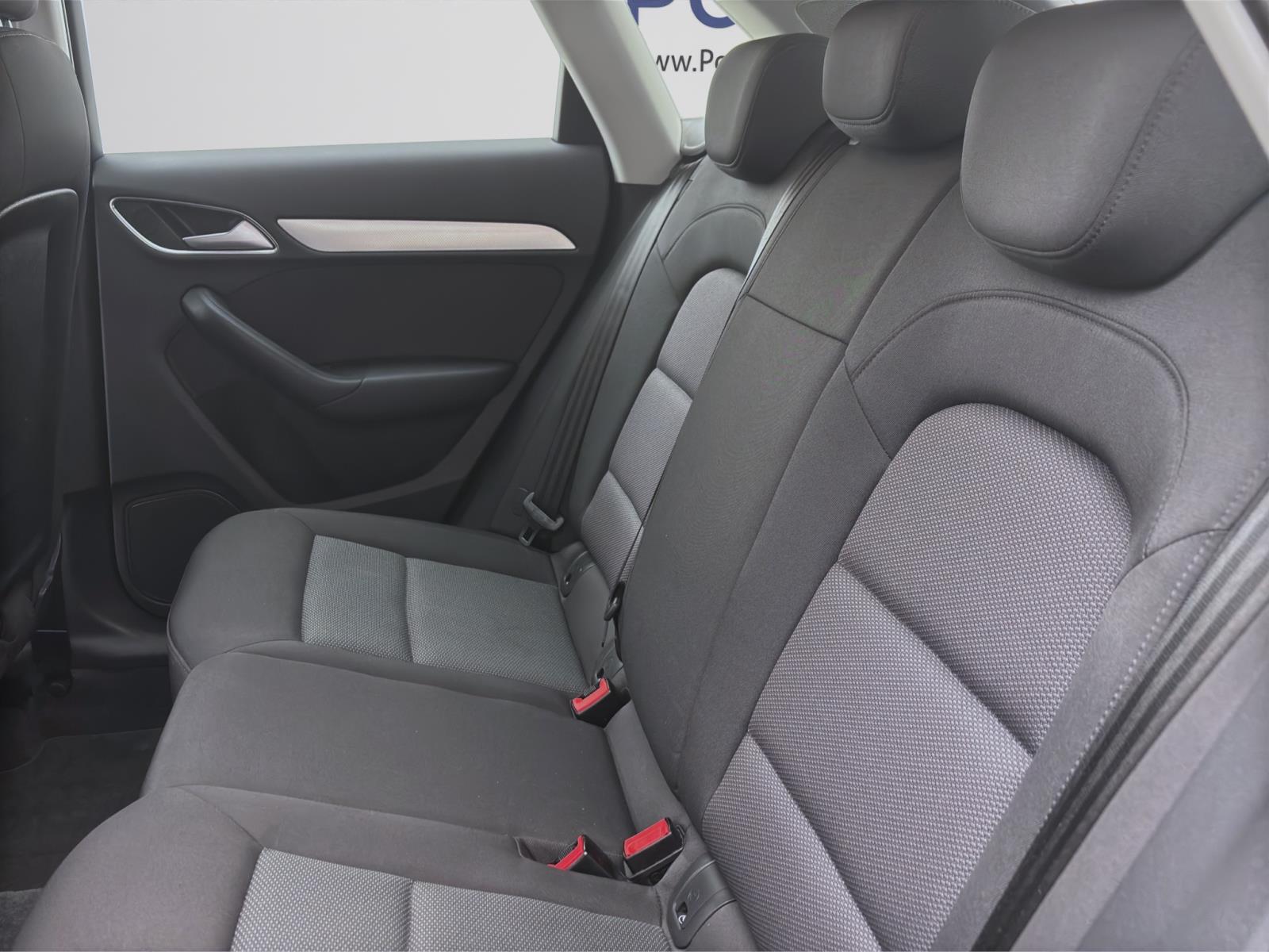 Bild 13: Audi Q3 2.0 TDI NAVI XENON GRA PDC SITZHZG