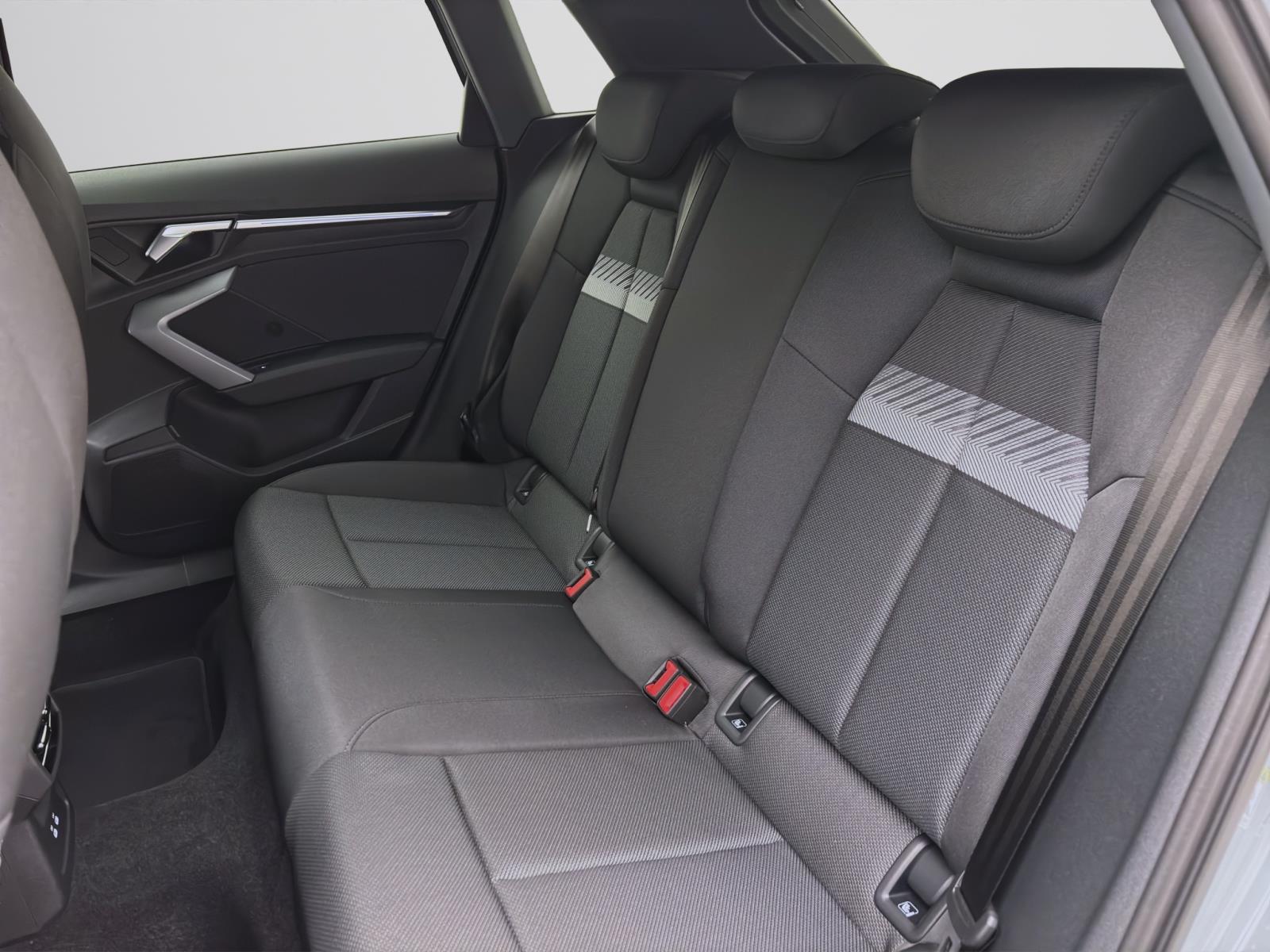 Bild 13: Audi A3 Sportback 30 TFSI NAVI KAMERA LED SITZHZG