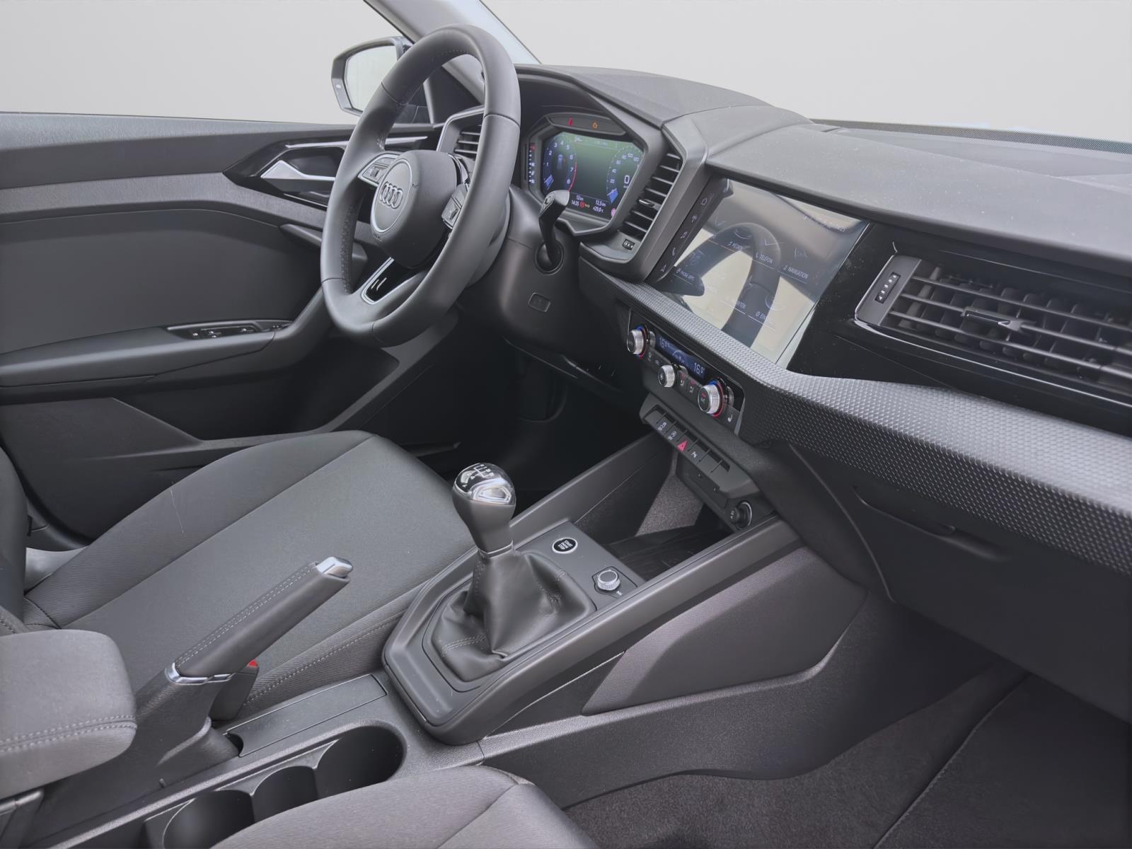 Audi A1 Sportback 25 TFSI SITZHZG LED LM17 PDC