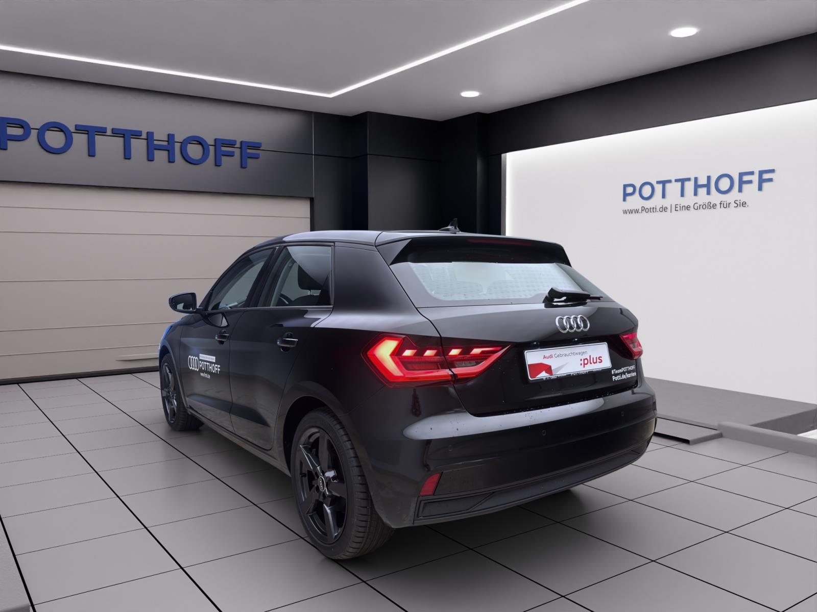 Audi A1 Sportback 25 TFSI SITZHZG LED PDC LM17
