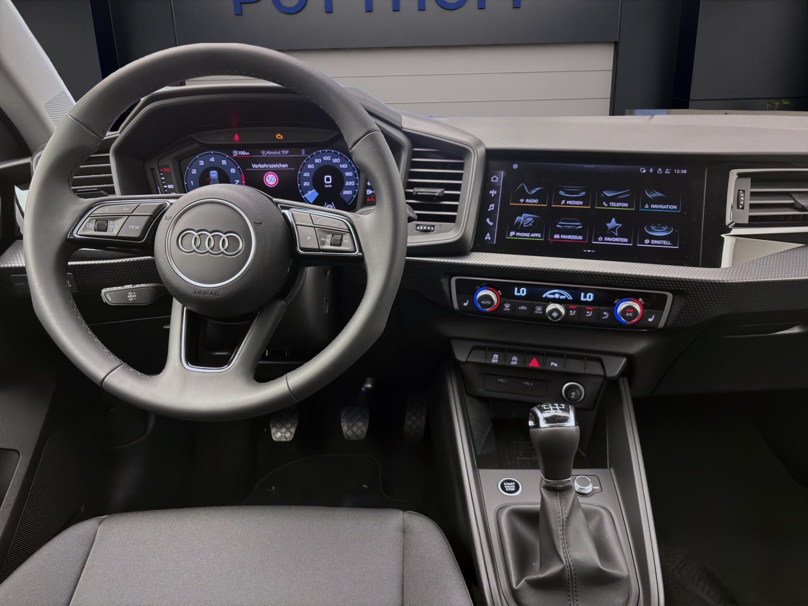 Audi A1 Sportback 25 TFSI SITZHZG LED PDC LM17