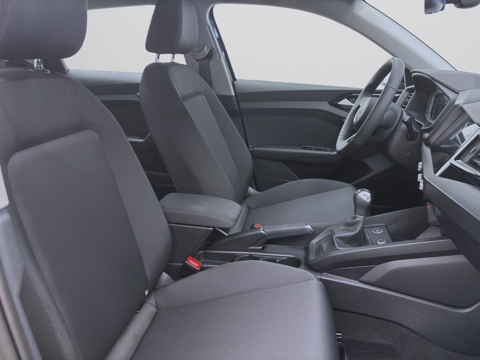 Audi A1 Sportback 25 TFSI SITZHZG LED PDC LM17