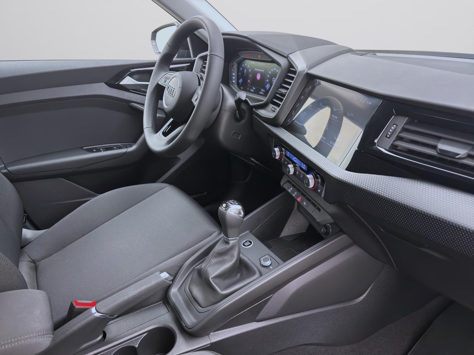 Audi A1 Sportback 25 TFSI SITZHZG LED PDC LM17