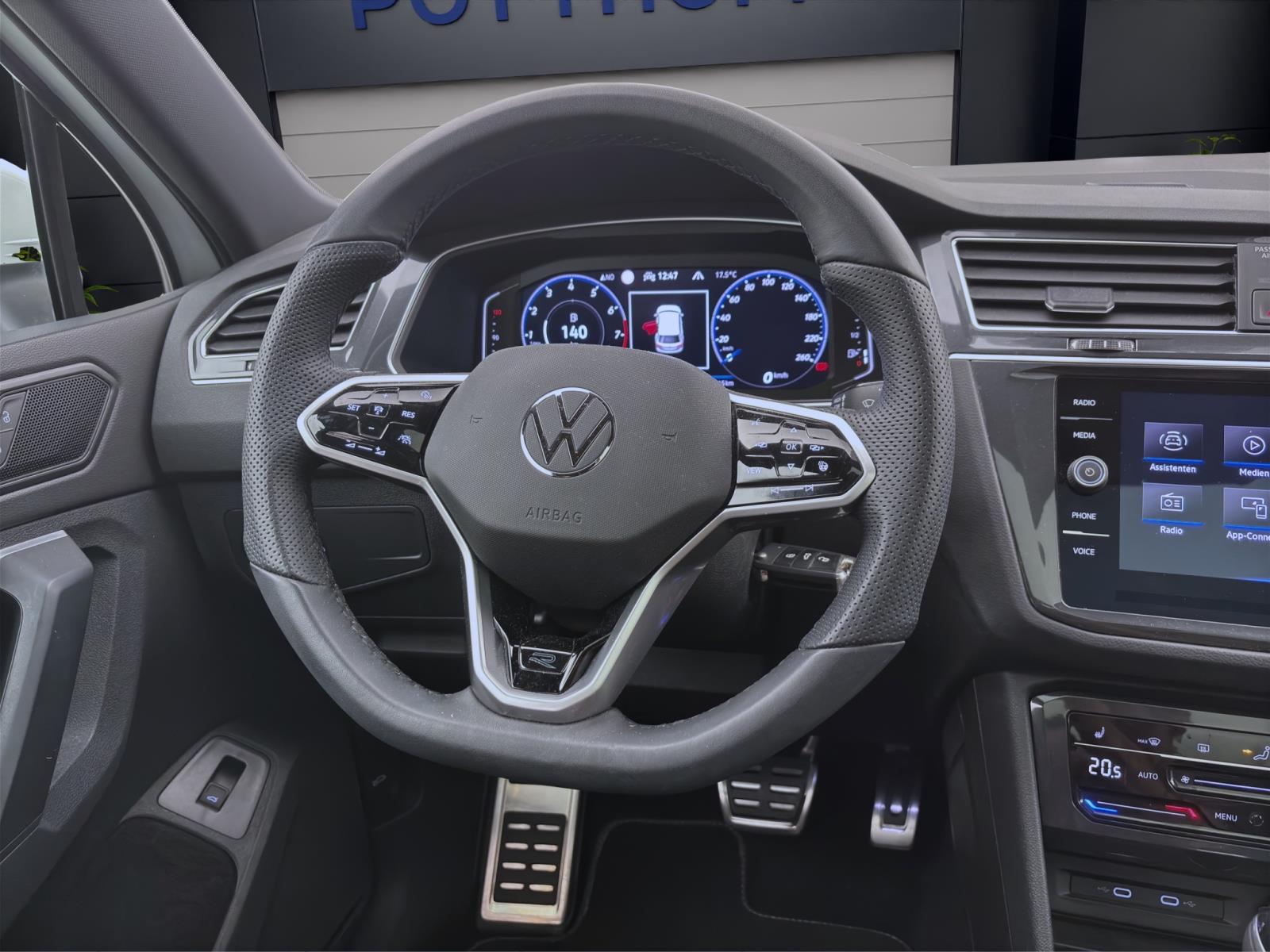 Bild 10: Volkswagen Tiguan 2.0 TSI DSG 4M R-LINE NAVI AHK PANO KAMERA