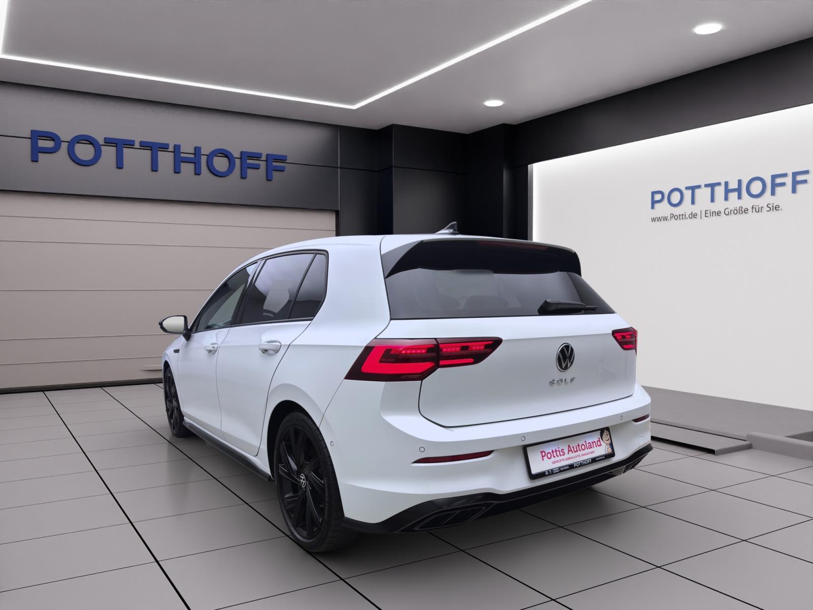 Volkswagen Golf 1.5 eTSI DSG R-LINE NAVI KAMERA PDC KLIMA