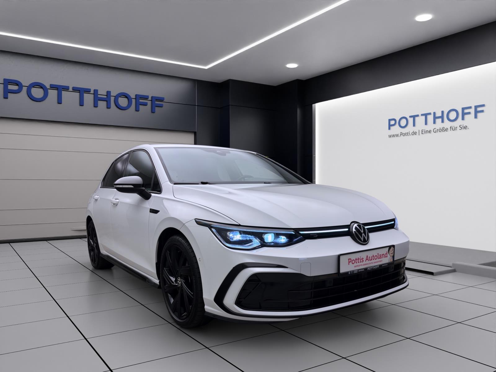 Volkswagen Golf 1.5 eTSI DSG R-LINE NAVI KAMERA PDC KLIMA