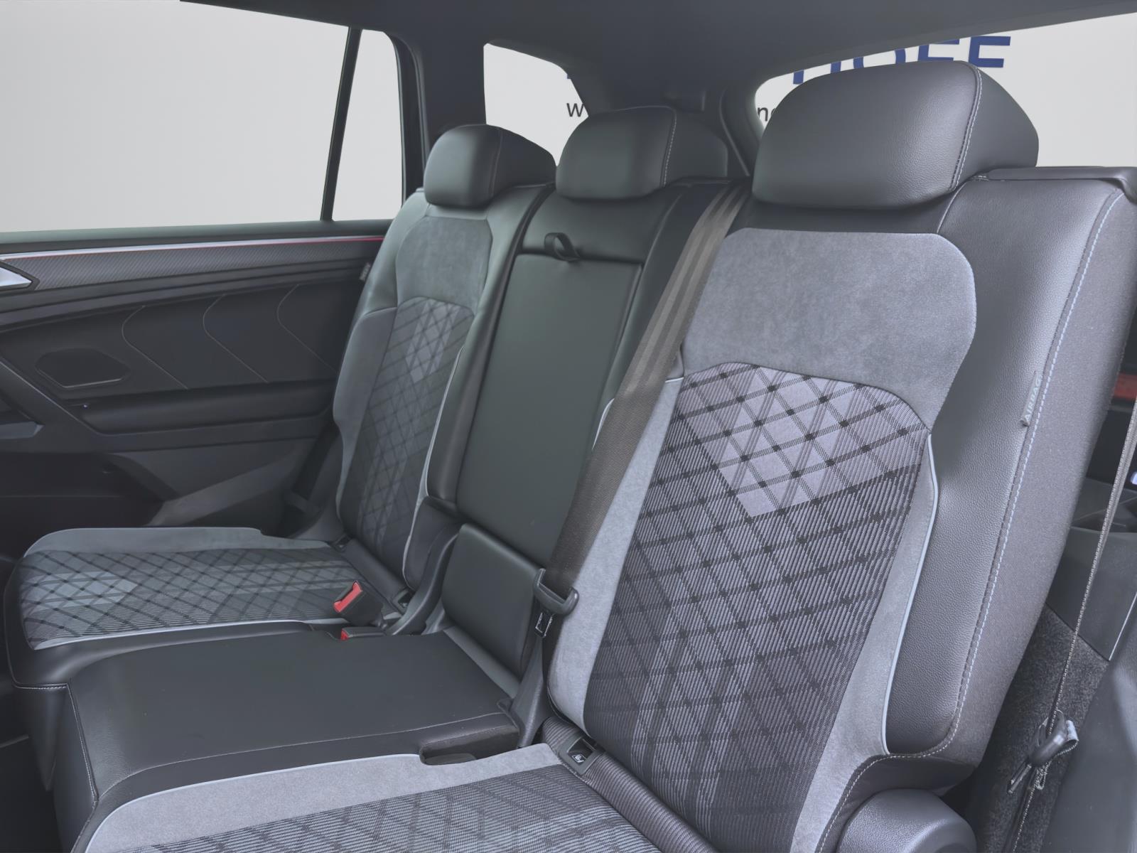 Bild 14: Volkswagen Tiguan Allspace 2.0 TSI DSG 4M R-LINE STDHZG AHK KAMERA 7S
