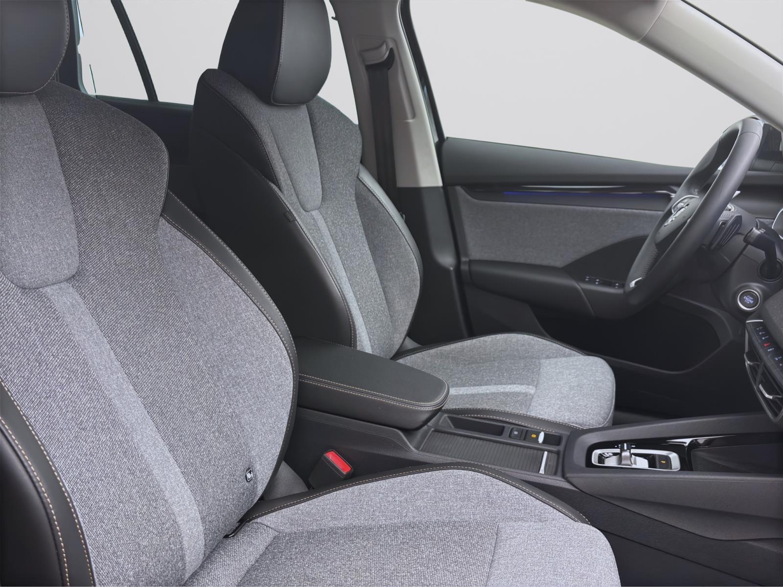 Bild 14: Skoda Octavia Combi 1.5 eTSI DSG SELECTION NAVI PDC MATRIX