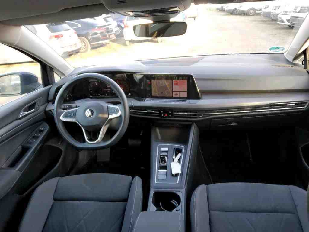 Volkswagen Golf 1.4 eHybrid STYLE AHK NAVI LED SITZHZG